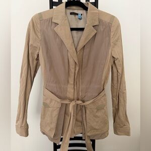 Elie Tahari Women's Tan Trenchcoat